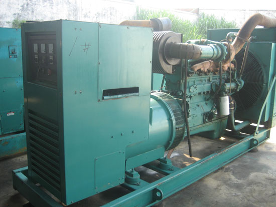 营山租赁发电机- 发电机碳刷磨损的原因是什么