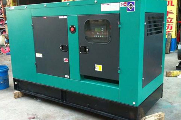 营山如何检查机油的使用时间？