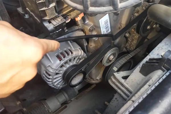 营山转速传感器的工作原理是什么？