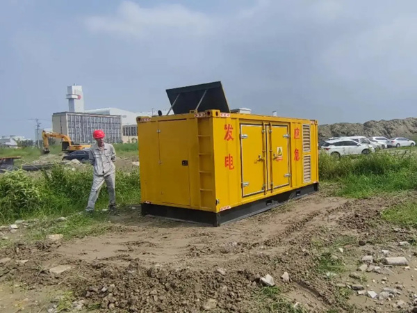 营山200KW柴油发电机机组每小时的油耗量受哪些因素影响？